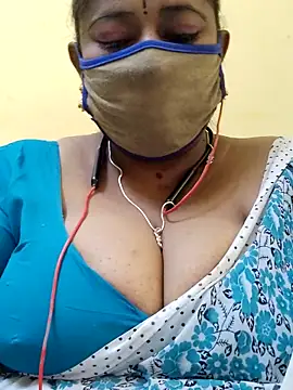 Snapshot of Thanmaya22 chatting on 12/02/25, 08:30 Thanmaya22 online show from 12/02/25, 08:30