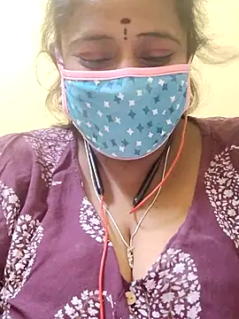 Snapshot of Thanmaya22 chatting on 12/05/25, 12:03 Thanmaya22 online show from 12/05/25, 12:03