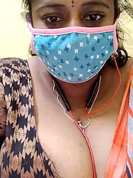 Snapshot of Thanmaya22 chatting on 12/13/25, 08:36 Thanmaya22 online show from 12/13/25, 08:36