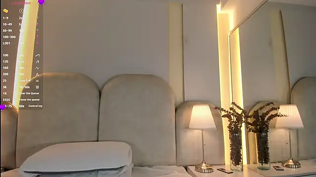 Alicia Monroe  online show from 06/27/26, 11:59