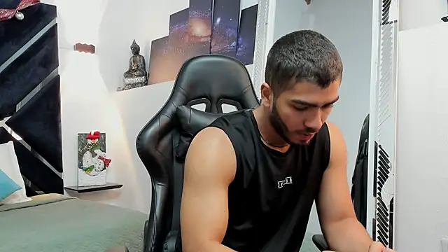 Snapshot of Franco_banderas chatting on 12/05/25, 12:47 Franco banderas online show from 12/05/25, 12:47