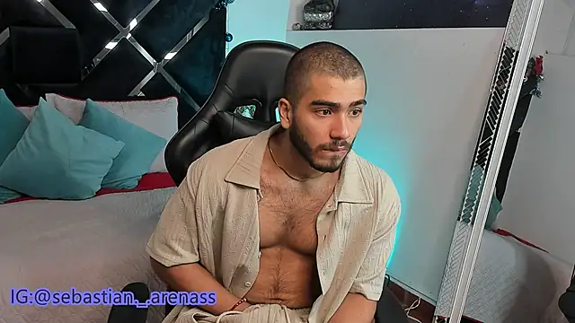 Snapshot of Franco_banderas chatting on 12/20/25, 03:41 Franco banderas online show from 12/20/25, 03:41