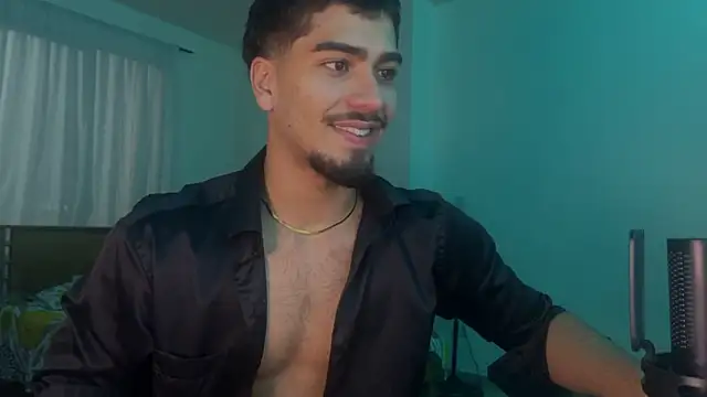 Snapshot of Franco_banderas chatting on 03/11/26, 12:05 Franco banderas online show from 03/11/26, 12:05