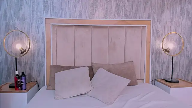 Snapshot of Naomii_BDSM chatting on 12/01/25, 07:08 Naomii BDSM online show from 12/01/25, 07:08