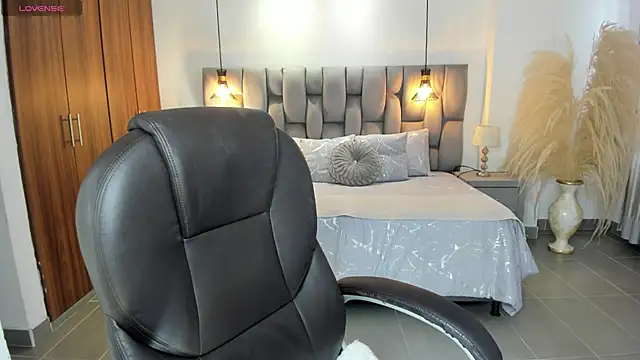 alana martiins online show from 07/21/26, 08:11