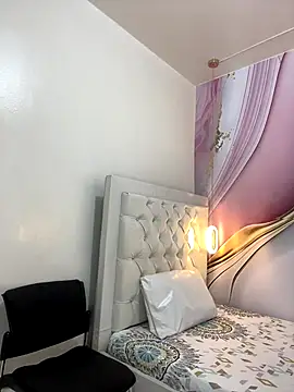 Snapshot of Meleck_osorio chatting on 12/16/25, 06:35 Meleck osorio online show from 12/16/25, 06:35