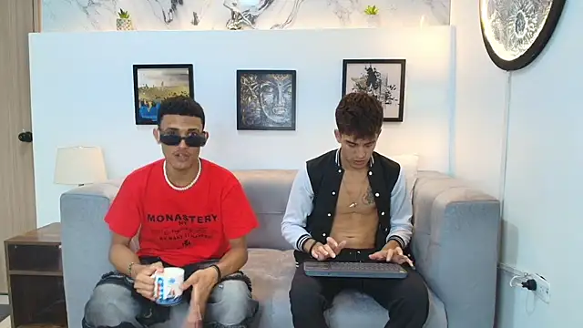 Snapshot of BIG_COCKS chatting on 12/15/25, 07:12 BIG COCKS online show from 12/15/25, 07:12