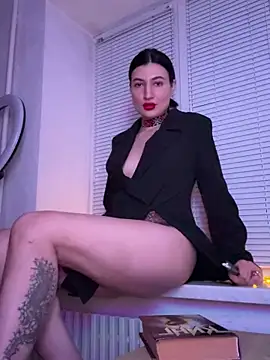 Snapshot of Ruby_yy chatting on 12/14/25, 10:36 Ruby yy online show from 12/14/25, 10:36