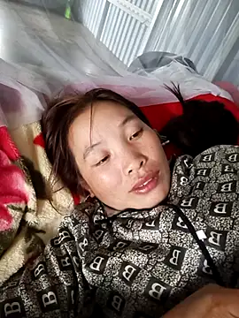 Snapshot of Evelyn-n chatting on 12/05/25, 06:55 Evelyn-n online show from 12/05/25, 06:55