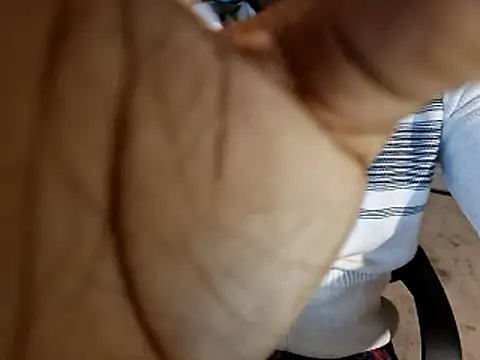 Snapshot of Satxbigblack7 chatting on 11/30/25, 08:57 Satxbigblack7 online show from 11/30/25, 08:57