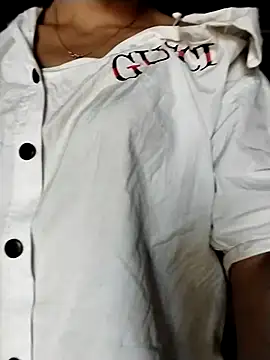 Snapshot of iam-eli chatting on 12/03/25, 06:21 iam-eli online show from 12/03/25, 06:21