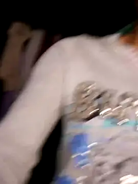 Snapshot of Hot_Mira01 chatting on 12/02/25, 06:03 Hot Mira01 online show from 12/02/25, 06:03