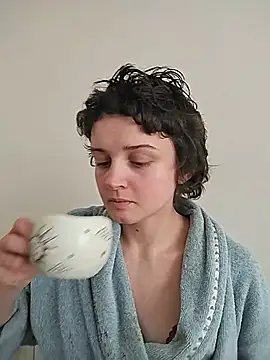 Amy01112 online show from 06/12/26, 02:16