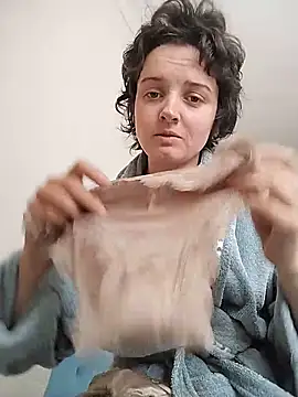 Amy01112 online show from 06/13/26, 01:09