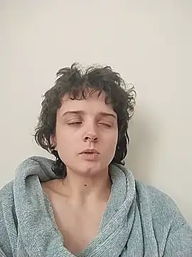 Amy01112 online show from 07/25/26, 11:30