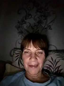 Snapshot of MichelleLove48 chatting on 12/03/25, 10:08 MichelleLove48 online show from 12/03/25, 10:08