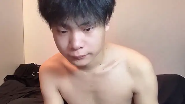 Snapshot of xiaoshuai2660 chatting on 12/18/25, 10:43 xiaoshuai2660 online show from 12/18/25, 10:43