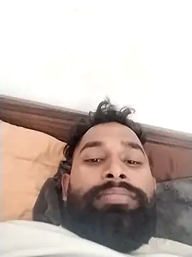 Snapshot of hottyraja69 chatting on 12/01/25, 05:12 hottyraja69 online show from 12/01/25, 05:12