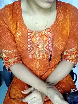 Snapshot of Sepali5577 chatting on 12/15/25, 07:01 Sepali5577 online show from 12/15/25, 07:01