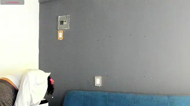 Snapshot of Malenaheaven chatting on 12/14/25, 07:29 Malenaheaven online show from 12/14/25, 07:29