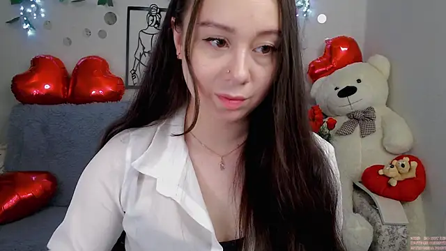 Snapshot of AlinaEleven chatting on 06/06/26, 11:53 AlinaEleven online show from 06/06/26, 11:53