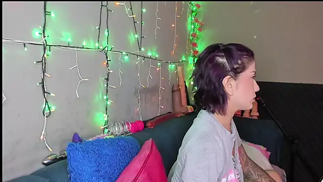 Shadia Squirt online show from 10/05/25, 04:33