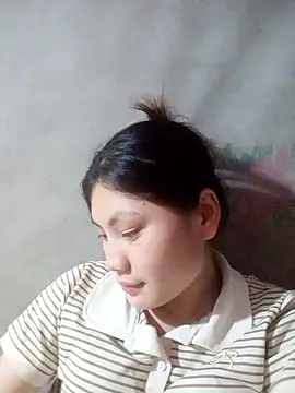 Snapshot of Hilary-123 chatting on 02/28/26, 02:07 Hilary-123 online show from 02/28/26, 02:07