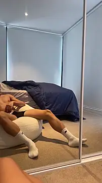 Snapshot of TheDomTop chatting on 12/05/25, 03:04 TheDomTop online show from 12/05/25, 03:04