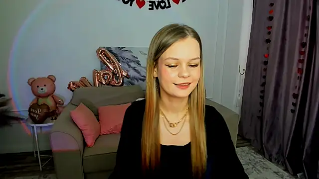 Snapshot of MidnighteAura chatting on 02/25/26, 11:31 MidnighteAura online show from 02/25/26, 11:31