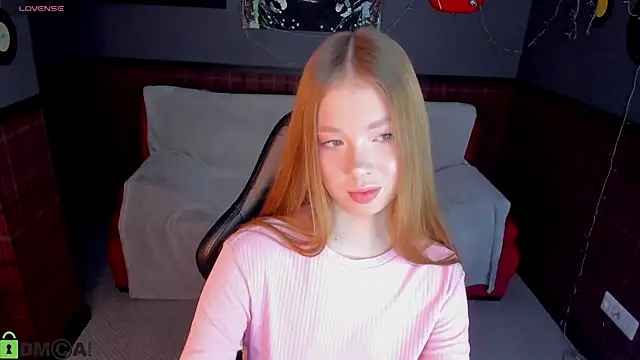 Snapshot of Tessa_Sunn chatting on 01/06/26, 01:09 Tessa Sunn online show from 01/06/26, 01:09