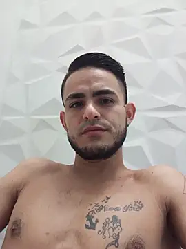 Snapshot of master_king_777 chatting on 12/05/25, 03:41 master king 777 online show from 12/05/25, 03:41