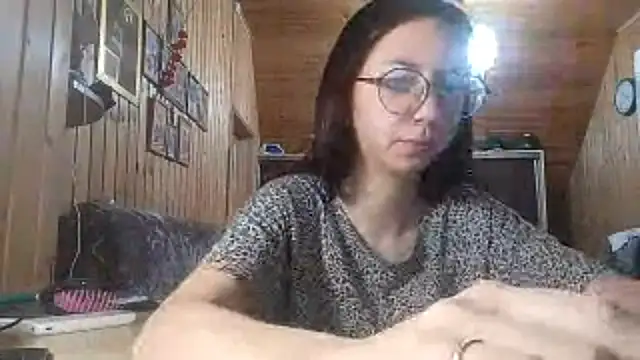 JeanelleSaam online show from 12/15/25, 07:23