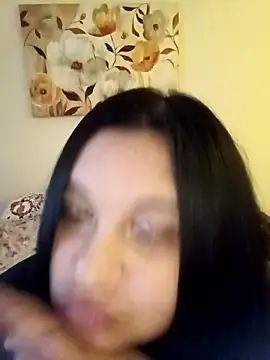 Snapshot of sweet-angel7 chatting on 12/15/25, 11:47 sweet-angel7 online show from 12/15/25, 11:47