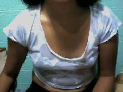 Snapshot of cummingwhore69 chatting on 06/08/26, 03:34 cummingwhore69 online show from 06/08/26, 03:34