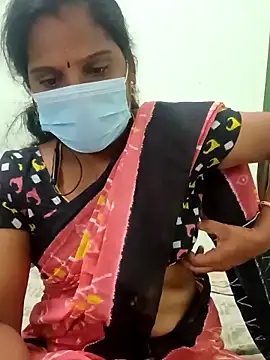 Snapshot of Tamil_Pallavi chatting on 12/13/25, 09:20 Tamil Pallavi online show from 12/13/25, 09:20