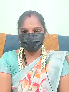 Snapshot of Tamil_Pallavi chatting on 02/08/26, 04:54 Tamil Pallavi online show from 02/08/26, 04:54