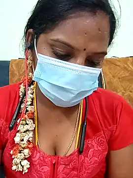 Snapshot of Tamil_Pallavi chatting on 02/17/26, 12:29 Tamil Pallavi online show from 02/17/26, 12:29