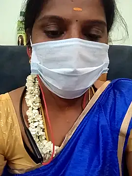 Snapshot of Tamil_Pallavi chatting on 02/18/26, 06:37 Tamil Pallavi online show from 02/18/26, 06:37