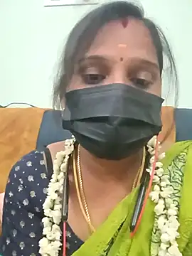 Snapshot of Tamil_Pallavi chatting on 03/03/26, 05:52 Tamil Pallavi online show from 03/03/26, 05:52