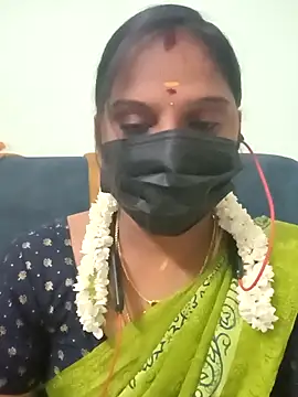 Snapshot of Tamil_Pallavi chatting on 03/12/26, 05:30 Tamil Pallavi online show from 03/12/26, 05:30