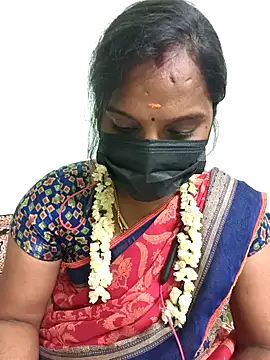 Snapshot of Tamil_Pallavi chatting on 03/17/26, 06:39 Tamil Pallavi online show from 03/17/26, 06:39