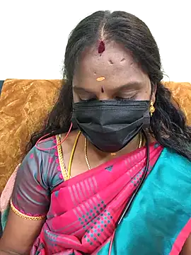 Snapshot of Tamil_Pallavi chatting on 03/20/26, 04:45 Tamil Pallavi online show from 03/20/26, 04:45