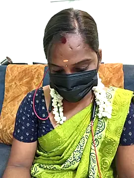 Snapshot of Tamil_Pallavi chatting on 03/21/26, 05:05 Tamil Pallavi online show from 03/21/26, 05:05