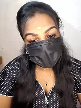 Snapshot of Tamil_Shara chatting on 01/14/26, 04:23 Tamil Shara online show from 01/14/26, 04:23