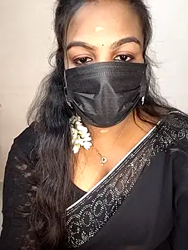 Snapshot of Tamil_Shara chatting on 02/10/26, 04:11 Tamil Shara online show from 02/10/26, 04:11
