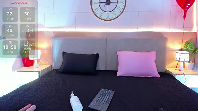 Snapshot of Lana_kalix chatting on 02/13/26, 07:21 Lana kalix online show from 02/13/26, 07:21