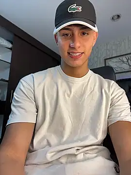 Lander Cruz online show from 07/25/26, 07:11