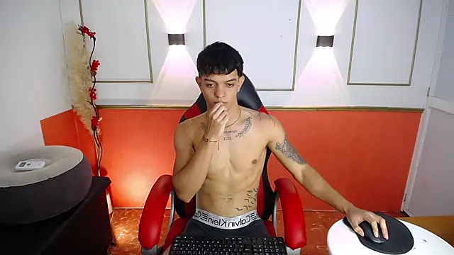 noah cole  online show from 12/02/25, 10:38