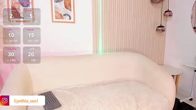 Snapshot of Cynthia_es chatting on 12/02/25, 02:23 Cynthia es online show from 12/02/25, 02:23