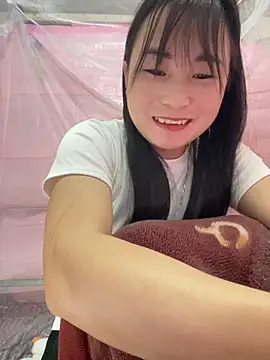 Snapshot of Maiphu34 chatting on 05/02/26, 01:43 Maiphu34 online show from 05/02/26, 01:43
